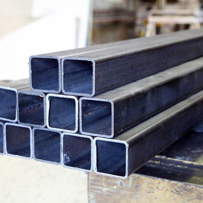 Труба профильная квадратная 100х100х46 мм 6 м